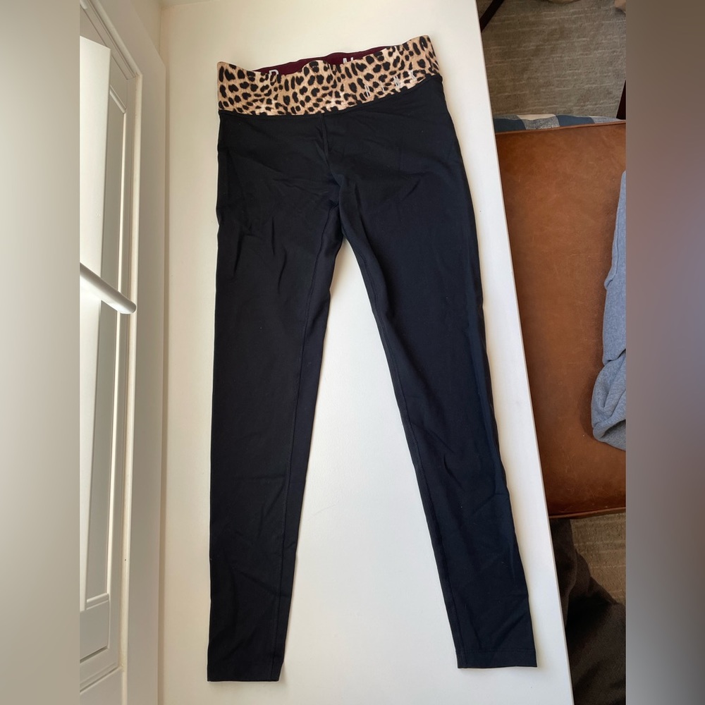 PINK black and cheetah leggings